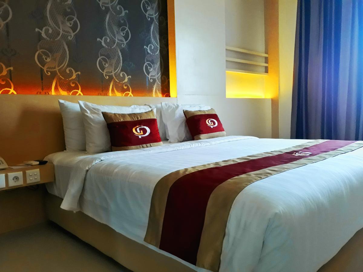 โรงแรมแกรนด์ ปารามา Tanjung Redep ภายนอก รูปภาพ