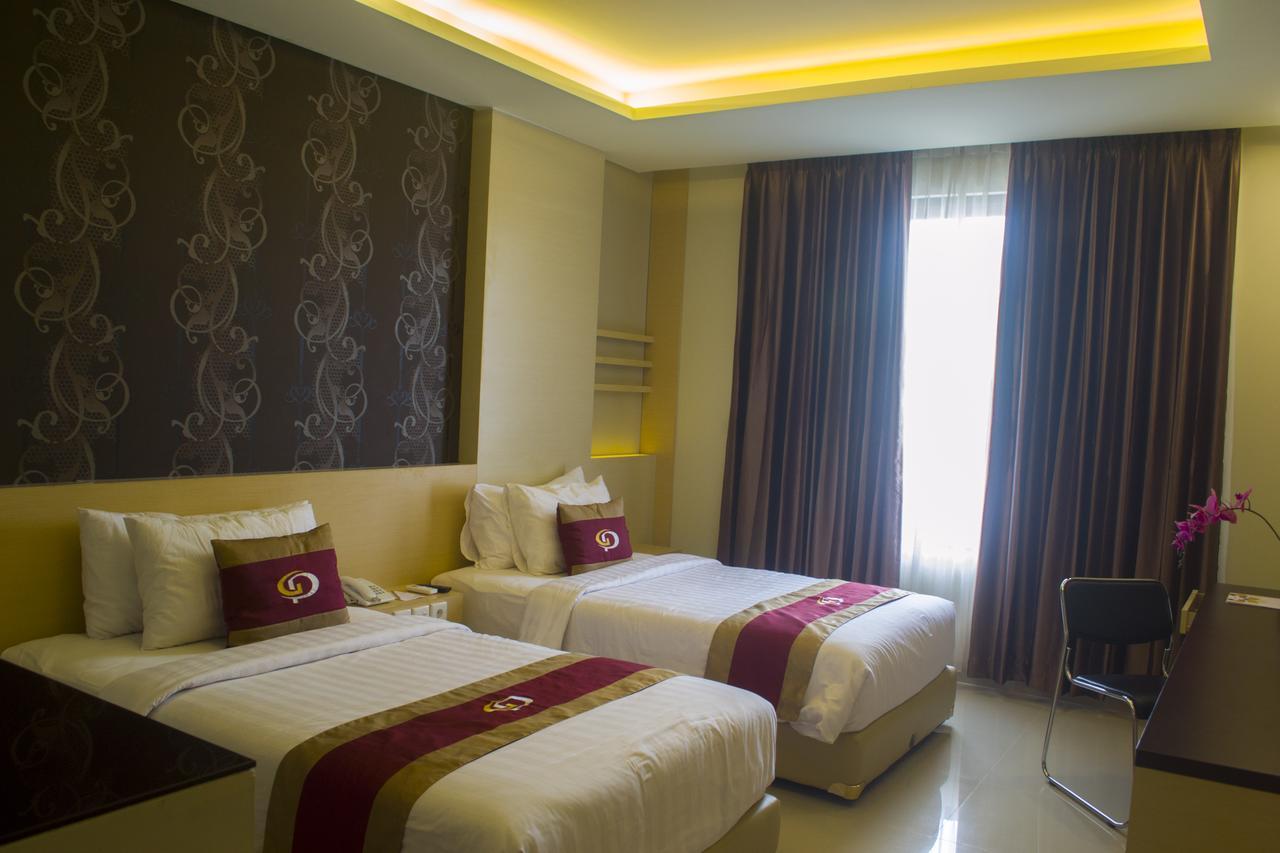 โรงแรมแกรนด์ ปารามา Tanjung Redep ภายนอก รูปภาพ