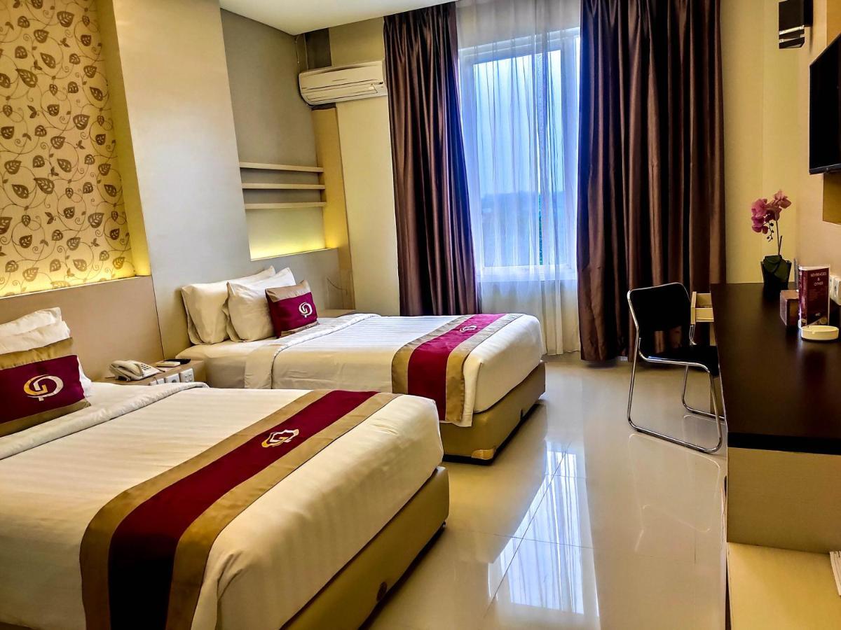 โรงแรมแกรนด์ ปารามา Tanjung Redep ภายนอก รูปภาพ